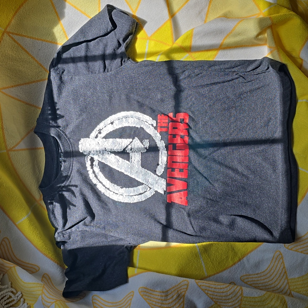 EUC - Marvel Avengers Flip Sequins Black Crew Neck, Short Sleeve T-Shirt, Size 8